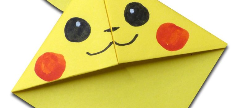 Aus Papier gefalteter und bemalter Pikachu
