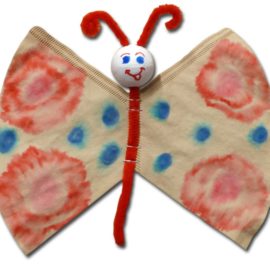 Schmetterling aus Kaffee-Filter-Tüten – Basteln mit Kindern