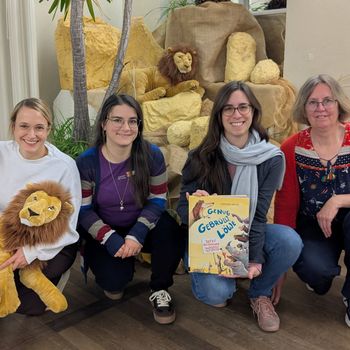 Kindergartenaktion in der Stadtbücherei: Ein Ausflug in die Savanne Kindergartenaktion in der Stadtbücherei: Ein Ausflug in die Savanne