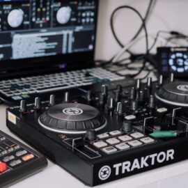 BibDing des Monats: DJ Mischpult