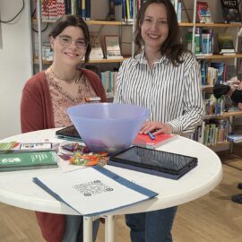 Ein Blick über den wissenschaftlichen Brillenrand hinaus in die Öffentliche Bibliothek Ein Blick über den wissenschaftlichen Brillenrand hinaus in die Öffentliche Bibliothek