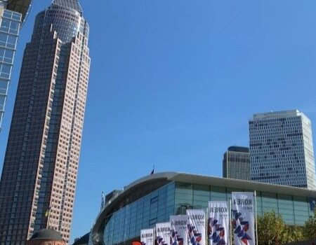 Auf dem Bild ist das Gelände der Frankfurter Buchmesse zu sehen